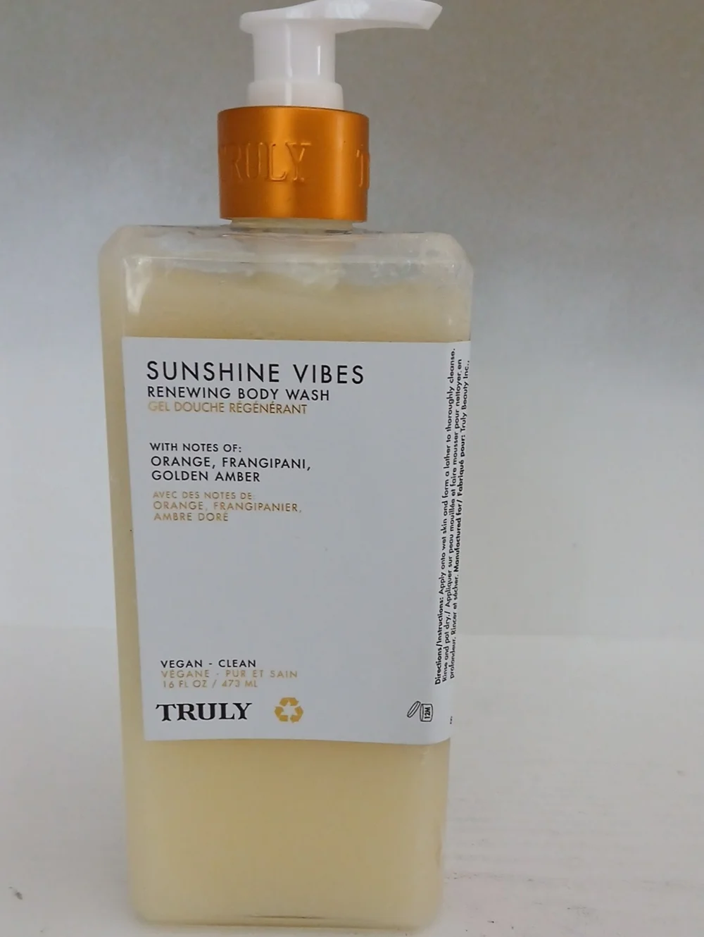 TRULY Sunshine Vibes Renewing Body Wash